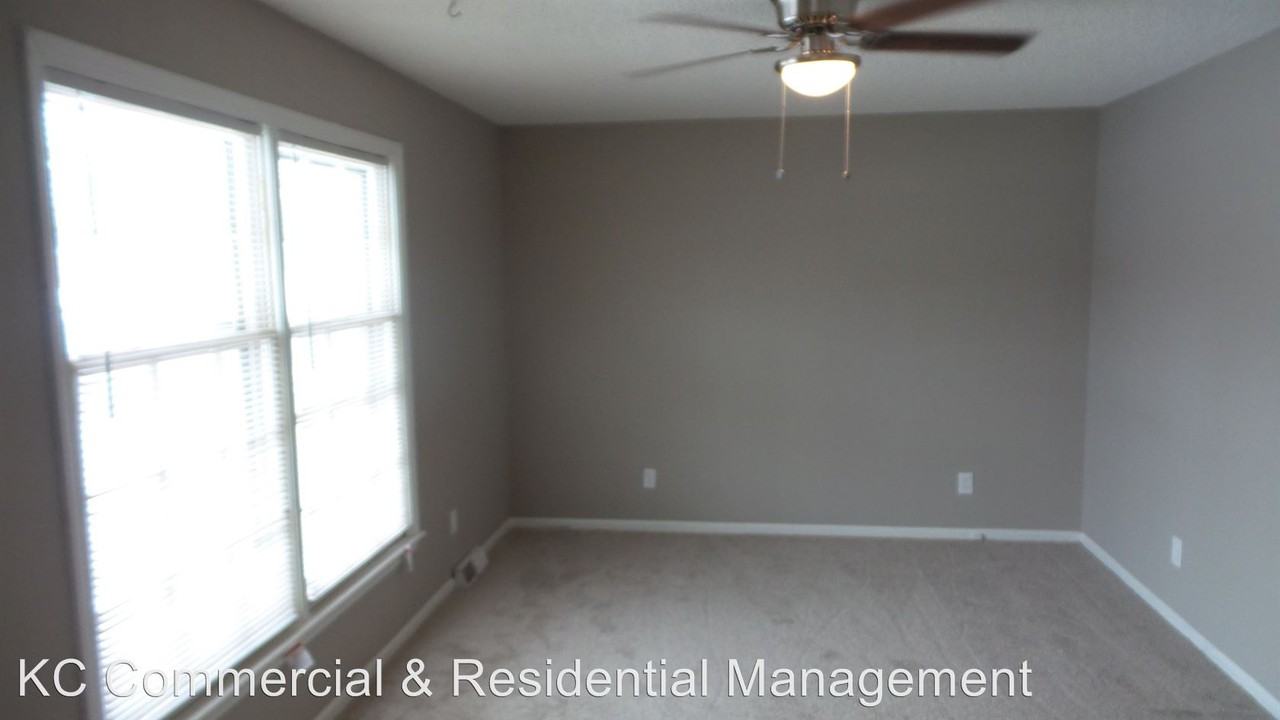 8007 Pleasant Valley Rd - Photo 2 of 17