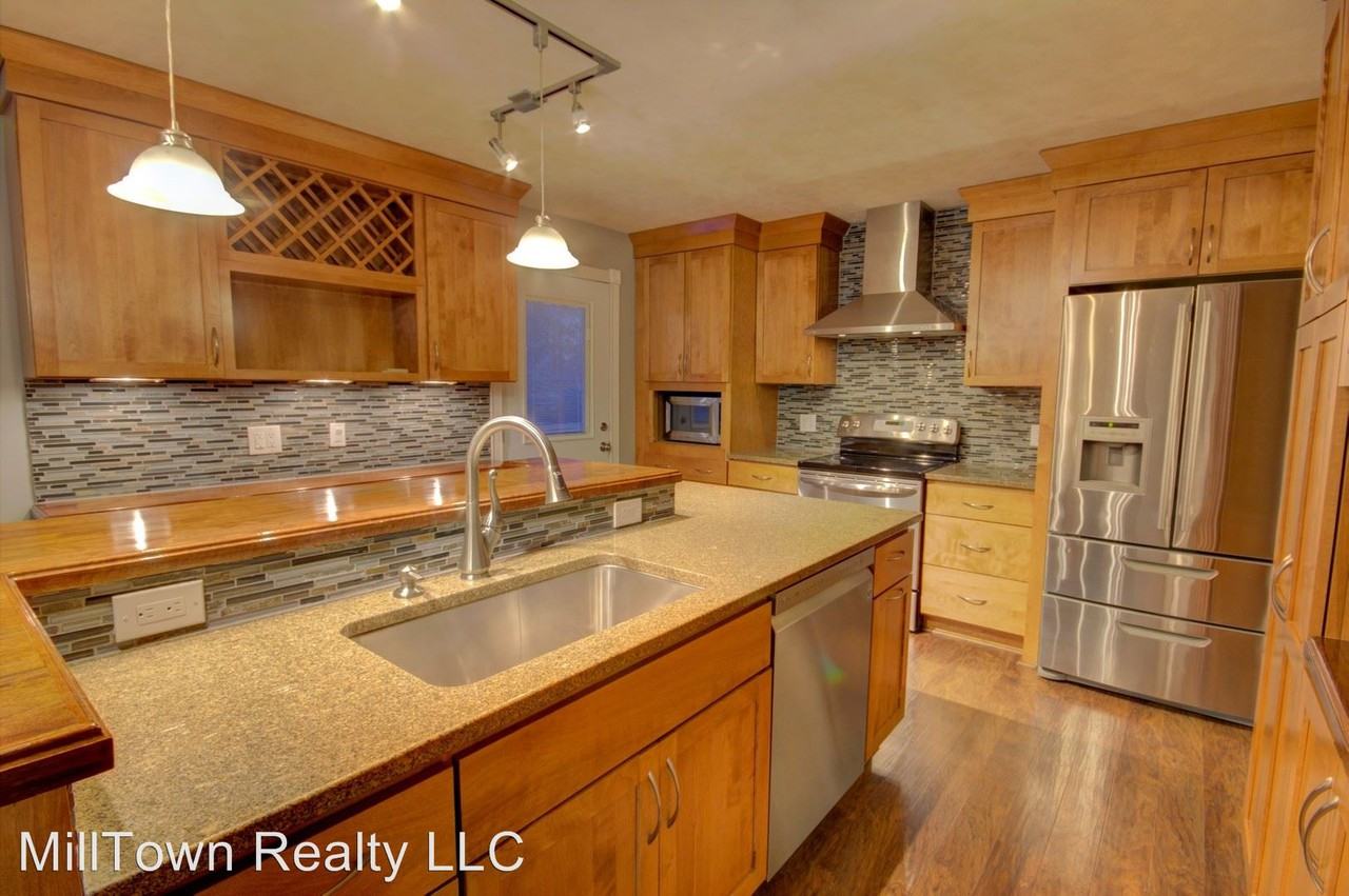 4125 Rolling Hills Dr - Photo 2 of 26