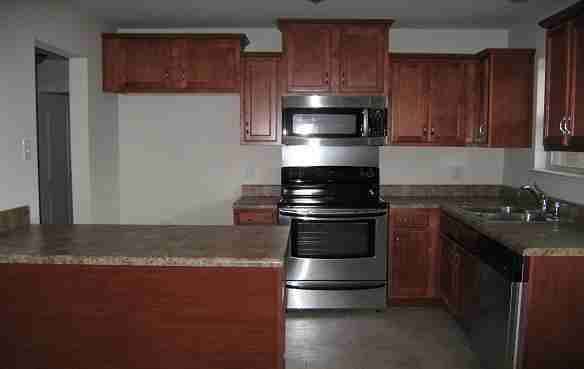 9855 Ashland Hills Ct - Photo 3 of 5