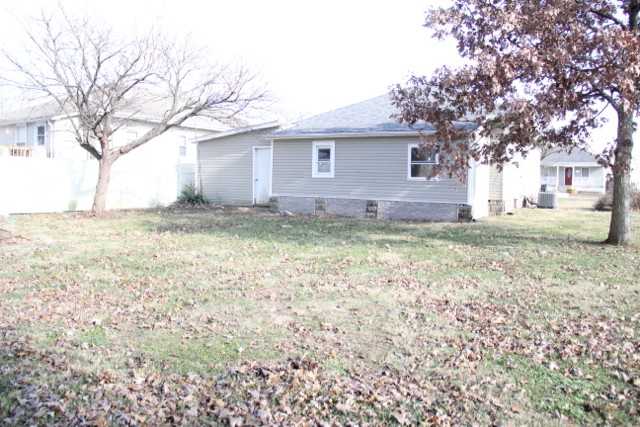 1308 N Glendale St - Photo 3 of 17