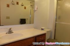 426 Logan Ave N - Photo 3 of 13