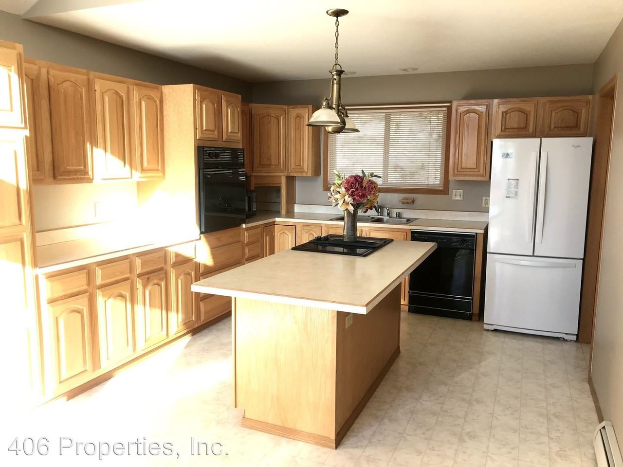 5915 Mountain Heritage Rd - Photo 2 of 29