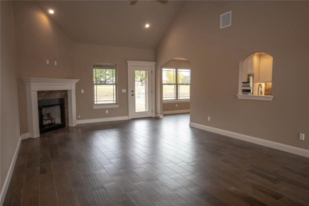 420 S Jack Dr - Photo 3 of 10