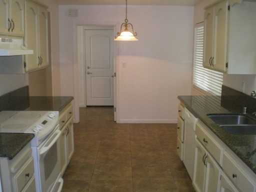 6228 Mt Rainier Dr - Photo 3 of 13