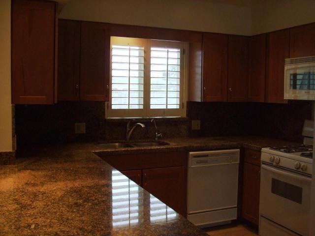 526 E Concorda Dr - Photo 2 of 8