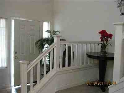 771 Tulare Dr - Photo 2 of 15