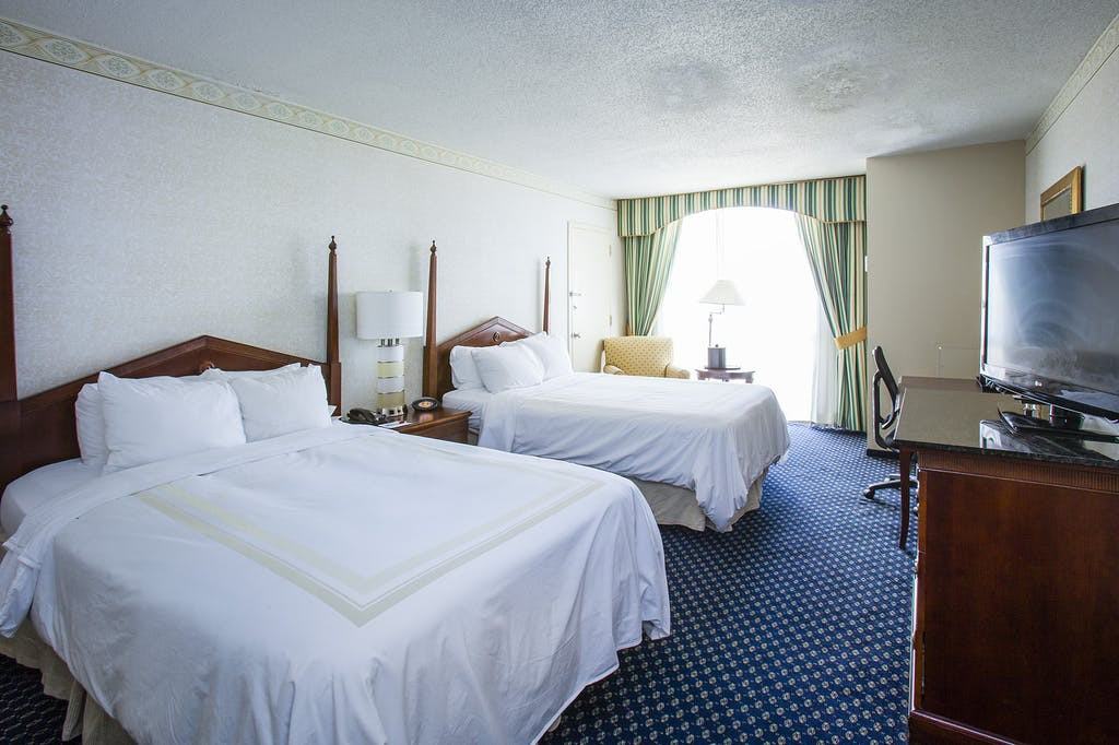 200 E Amite St - Photo 2 of 14