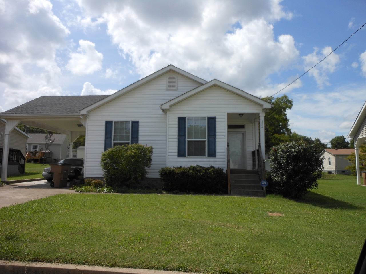 324 South Shore Drive - Photo 3 of 18