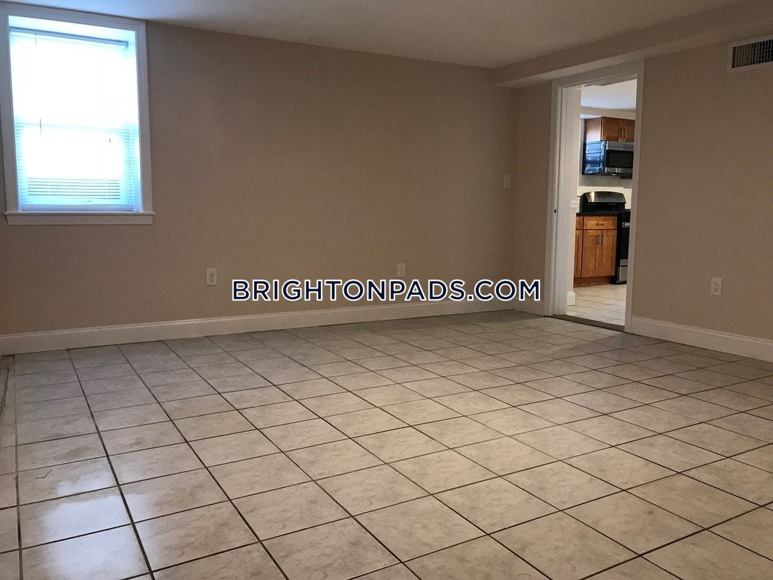 1 Clevemont Avenue - Photo 2 of 4