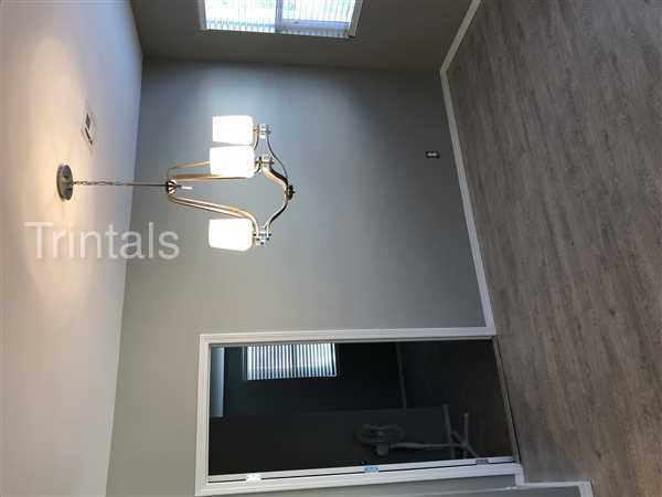 324 E Young Pl - Photo 2 of 9