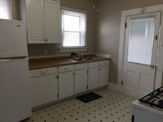 101 E Main St - Photo 2 of 7