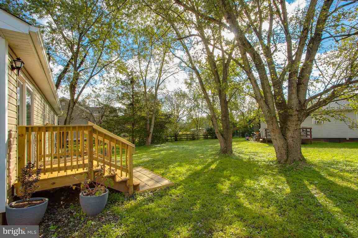 7239 3rd St - Photo 3 of 35