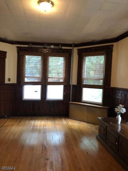 433 New England Terrace - Photo 2 of 6