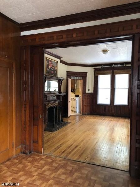 433 New England Terrace - Photo 3 of 6
