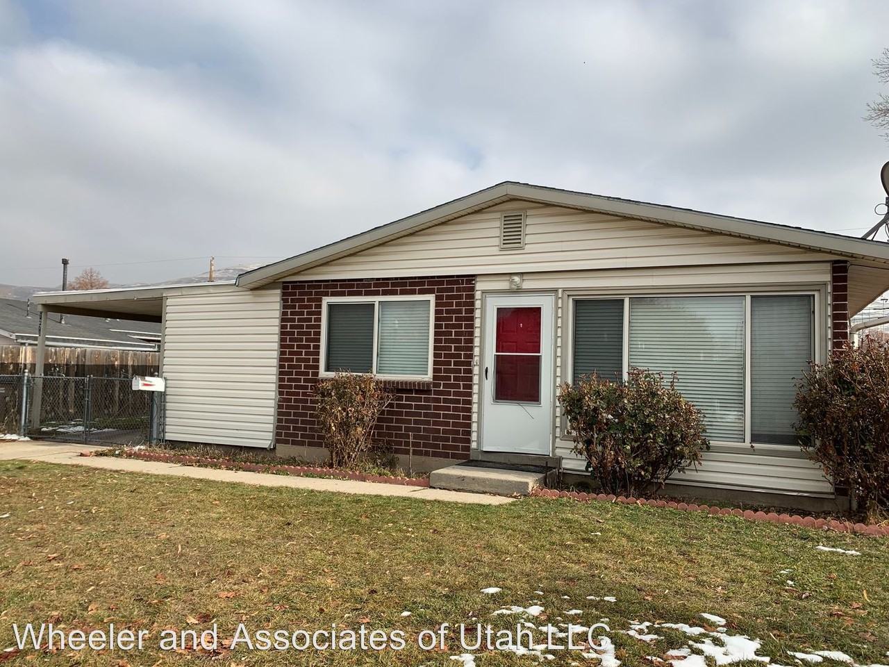 1270 Capistrano Dr - Photo 2 of 27