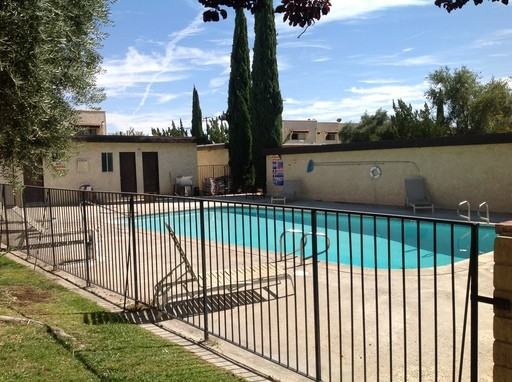 56 Lorene Dr - Photo 3 of 5