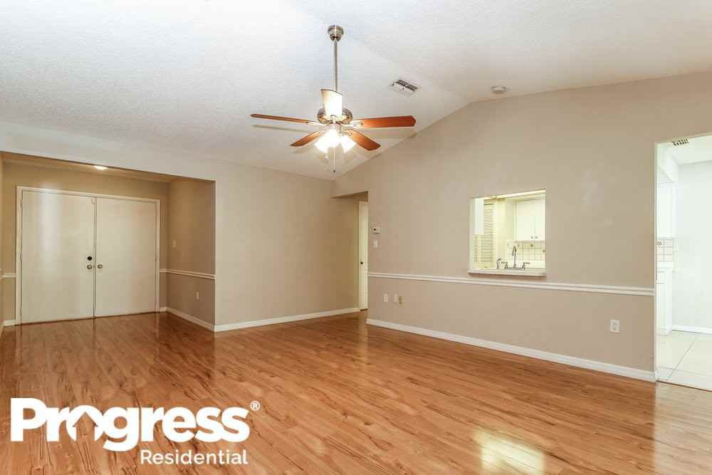 7841 Riverdale Dr - Photo 2 of 15