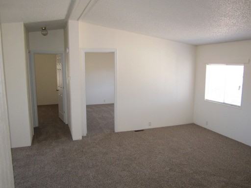 28 Gypsum Dr - Photo 3 of 15