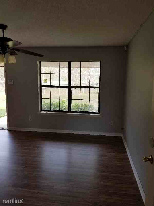 94 Park Ln Dr - Photo 3 of 27