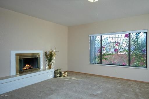 1450 N Arbor Cir - Photo 3 of 24