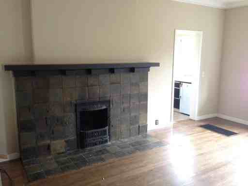 3100 Benvenue Ave #4 - Photo 3 of 9