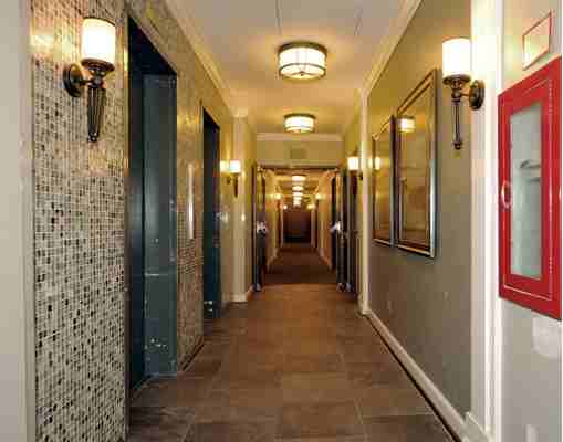 Glendale Plaza - Photo 3 of 10