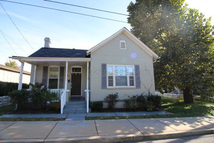 937 Phillips Street - Photo 2 of 16