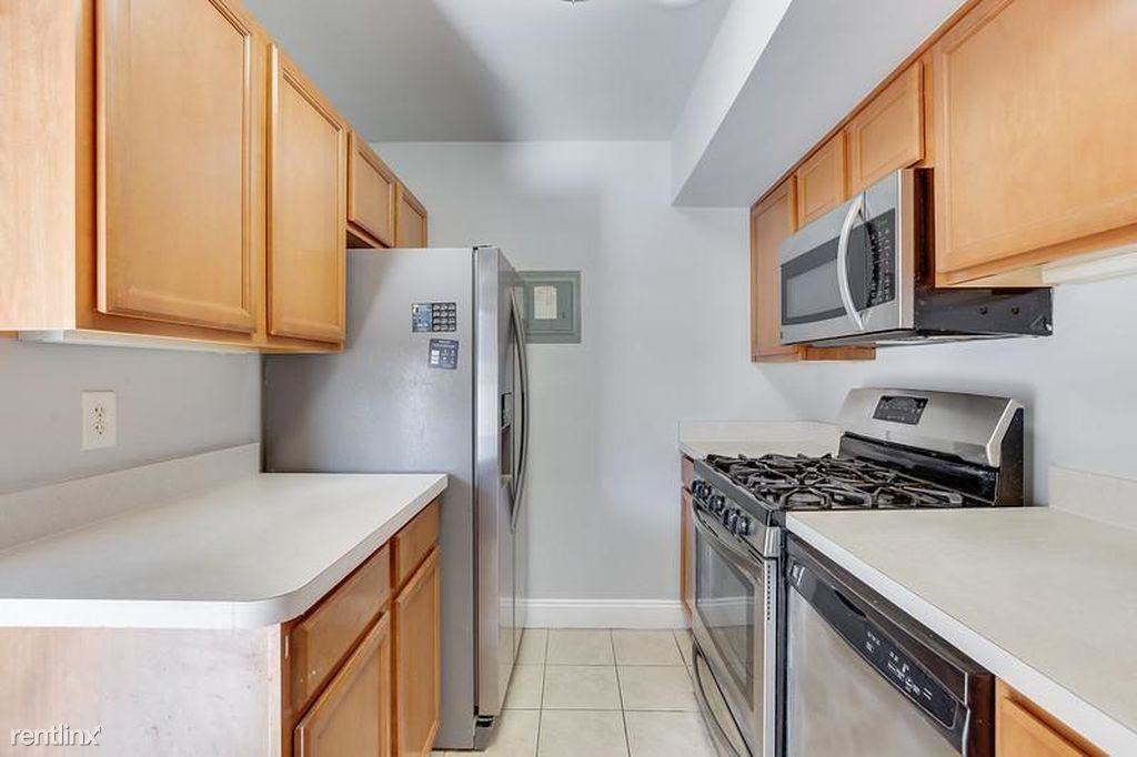 3404 25th St S #43 - Photo 3 of 10