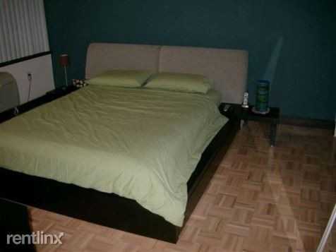 1500 Hudson St - Photo 3 of 5