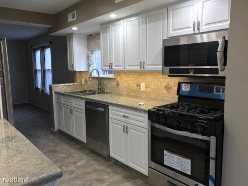 2643 Wilmont Dr - Photo 2 of 14