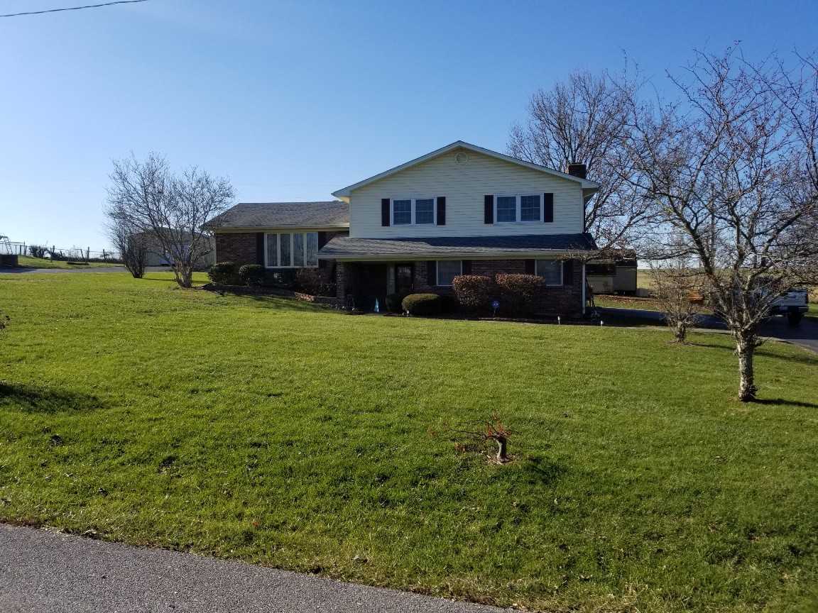 171 Bourbon Acres Rd - Photo 2 of 11