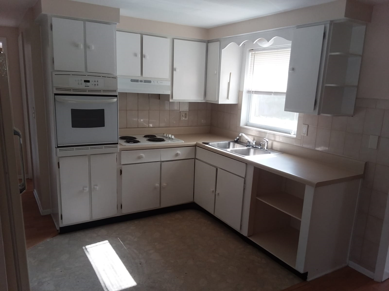 4814 Blossom Dr - Photo 3 of 3