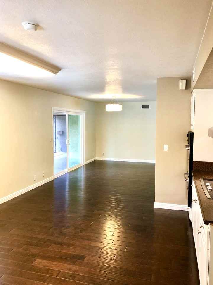 852 Kent Dr - Photo 3 of 8