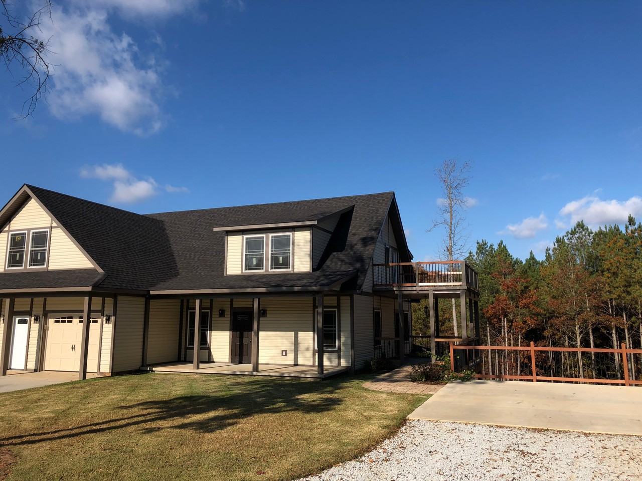 44 Spring St - Photo 2 of 14