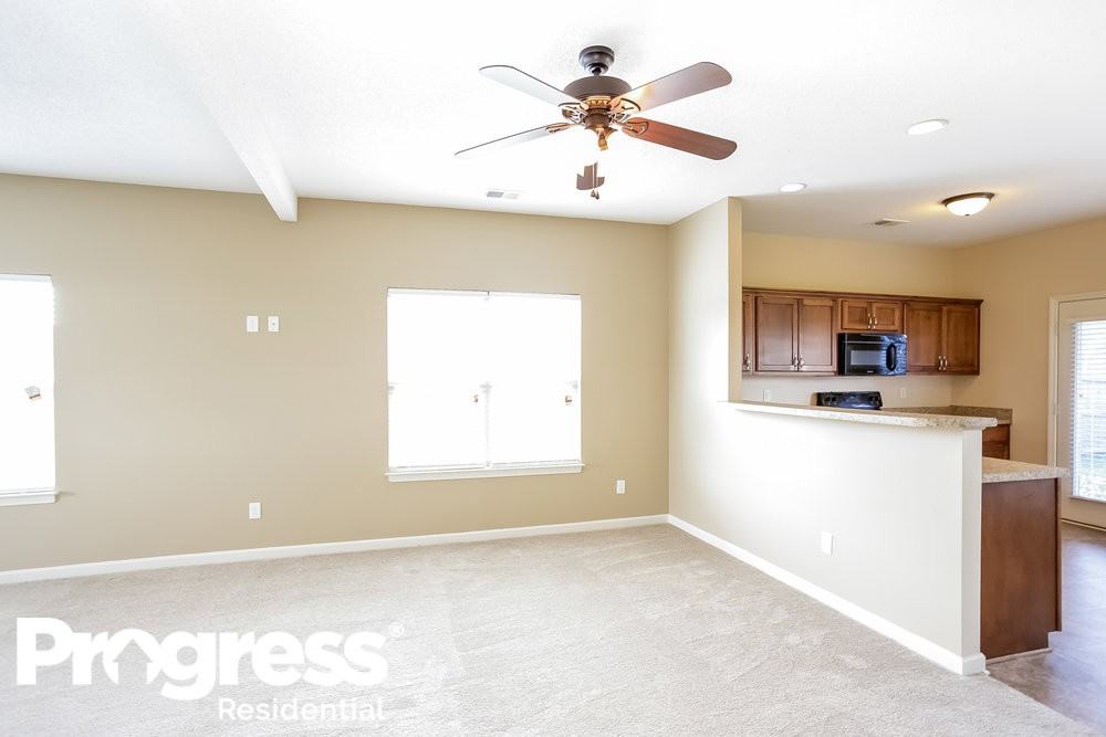 5125 Delaney Valley Ln - Photo 3 of 15