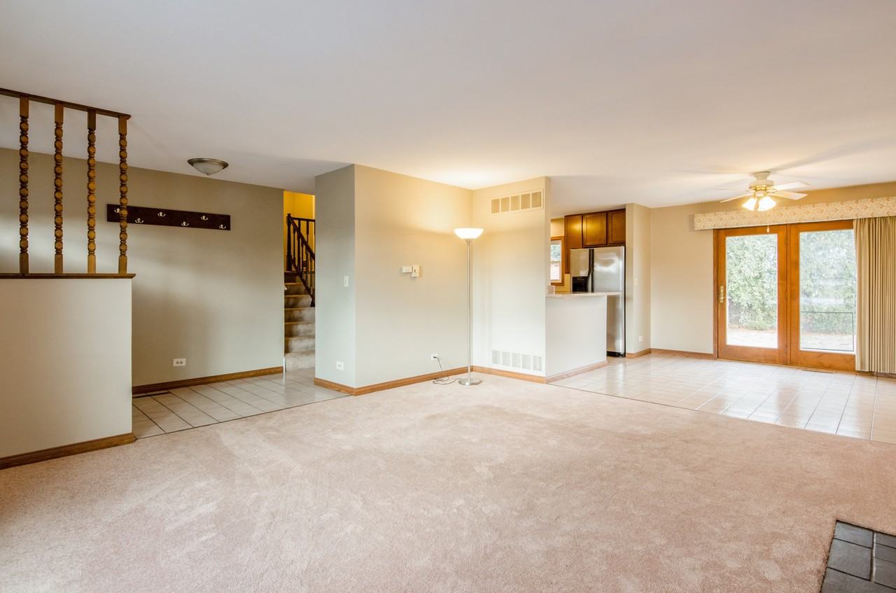 391 Hollow Hill Rd - Photo 3 of 25