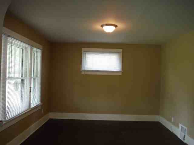 3927 Fairfield Ave - Photo 2 of 7
