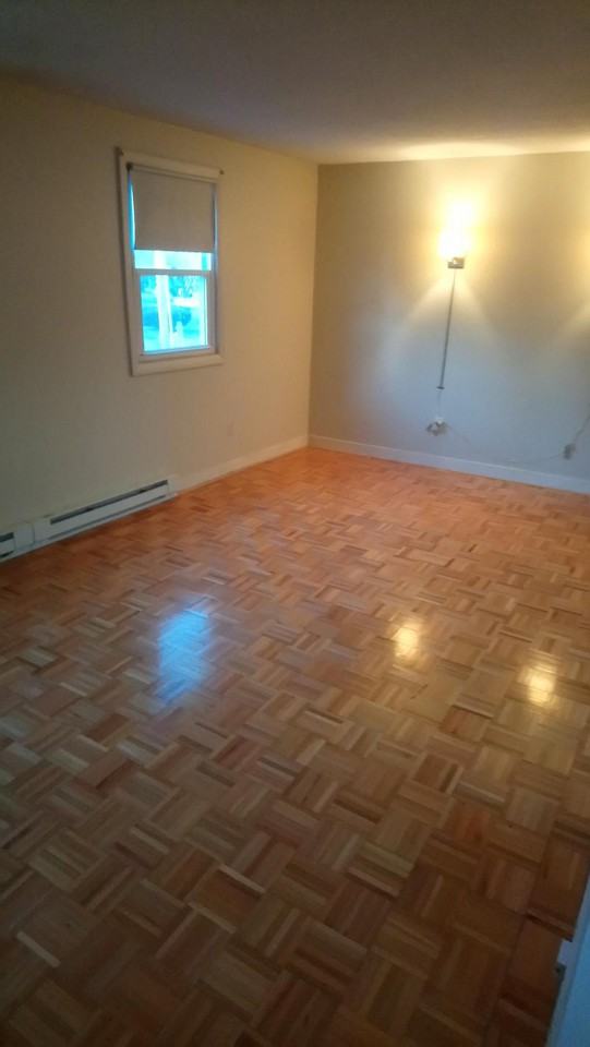 27 Elmwood Park 2 - Photo 2 of 11