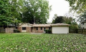 7650 N Gale St - Photo 3 of 15