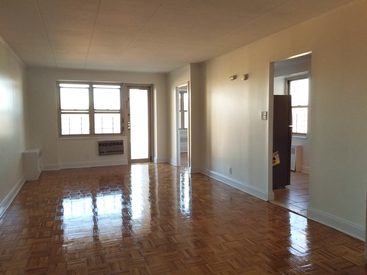 N 3rd Ave & E Sidney Ave, Mt Vernon, NY 10550, US #5T