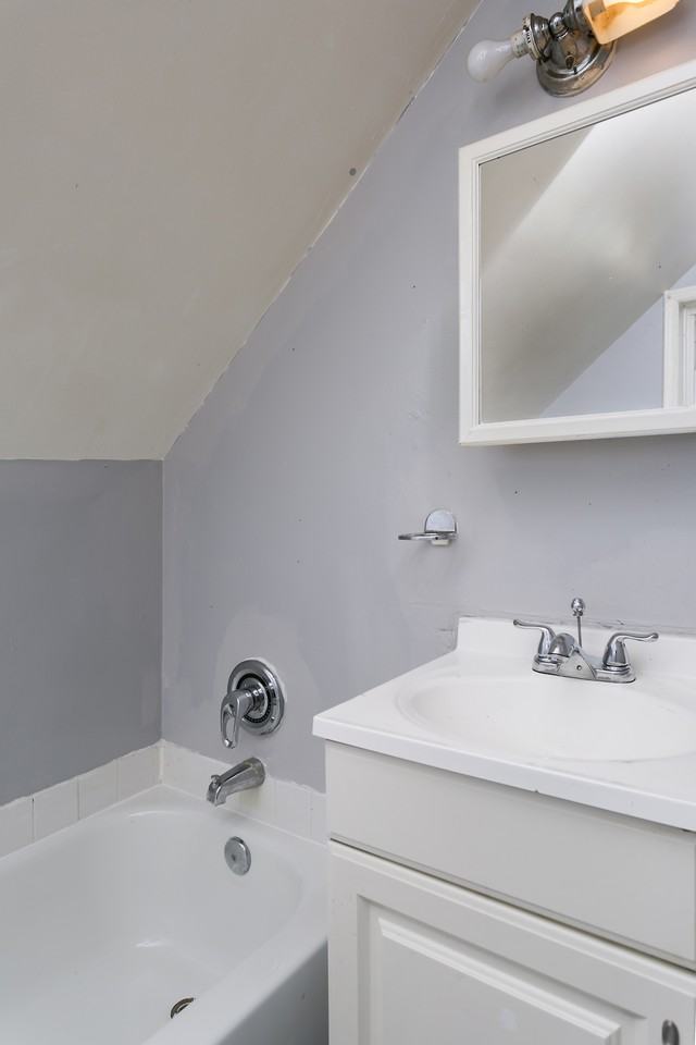 5511 Wesley Ave #5511 - Photo 3 of 16