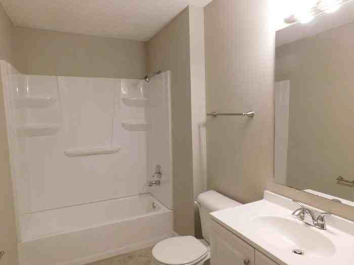 5255 Annandale Dr - Photo 3 of 34