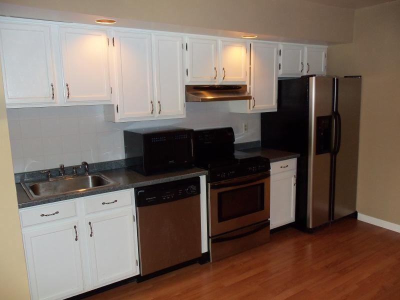 3 Oak St - Photo 2 of 11