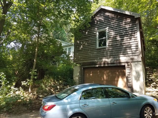 39072 N Jackson Dr - Photo 3 of 10