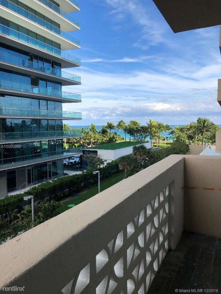 10185 Collins Ave - Photo 3 of 8