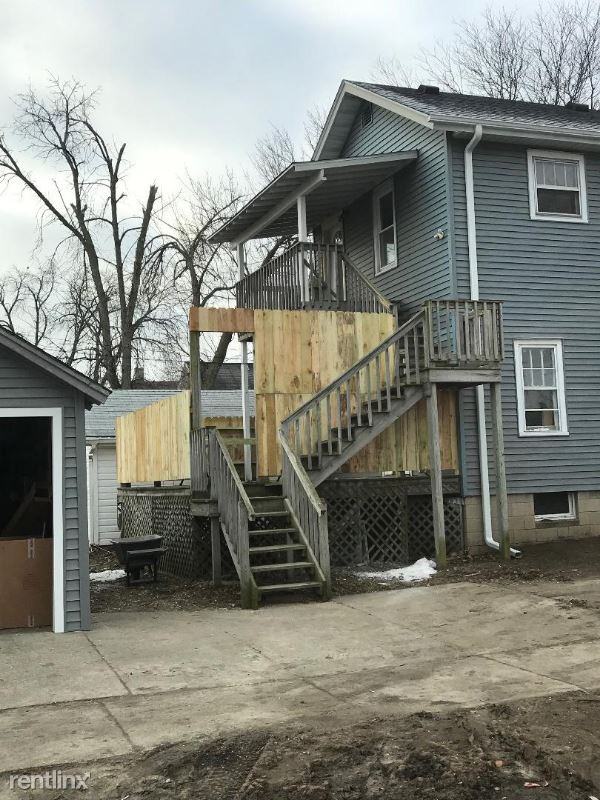 6801 36th Ave - Photo 2 of 2