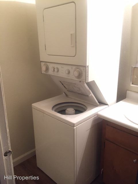 542 Nord Ave - Photo 3 of 4