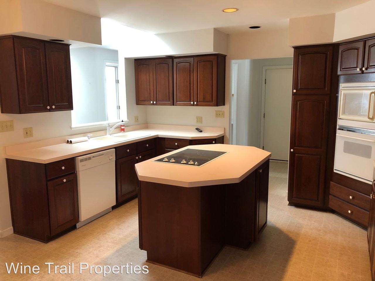 4233 Voorhees Rd - Photo 2 of 10