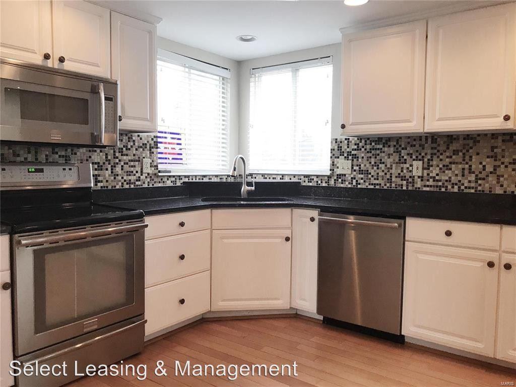 11346 Brierhall Cir - Photo 2 of 26