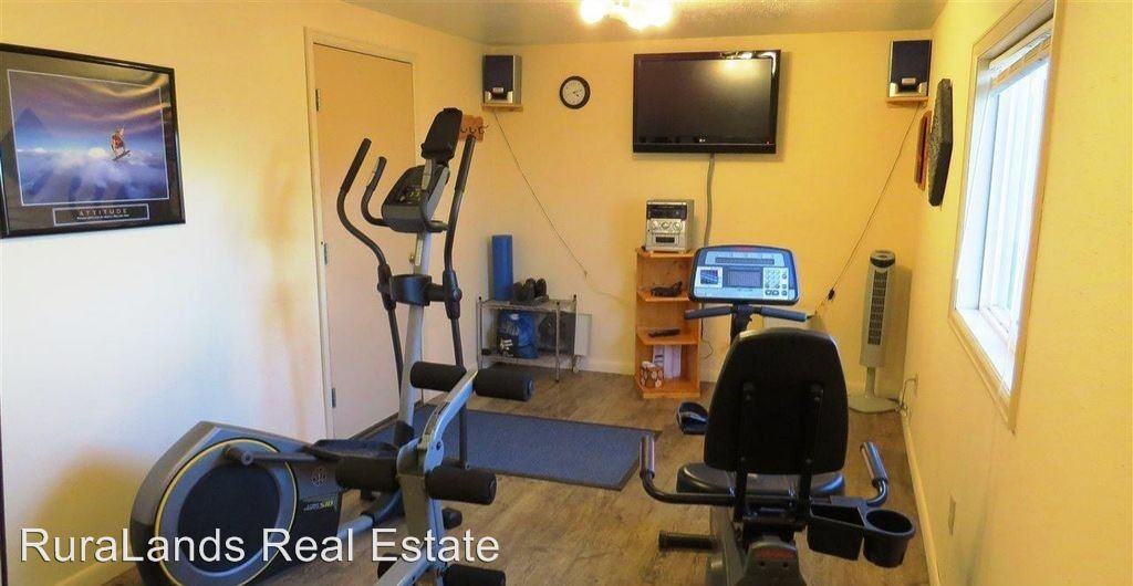 5985 Sublette Dr - Photo 3 of 15